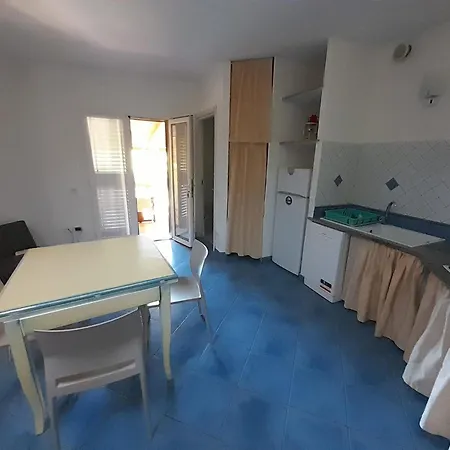 Beachfront Costarei Apartmán *